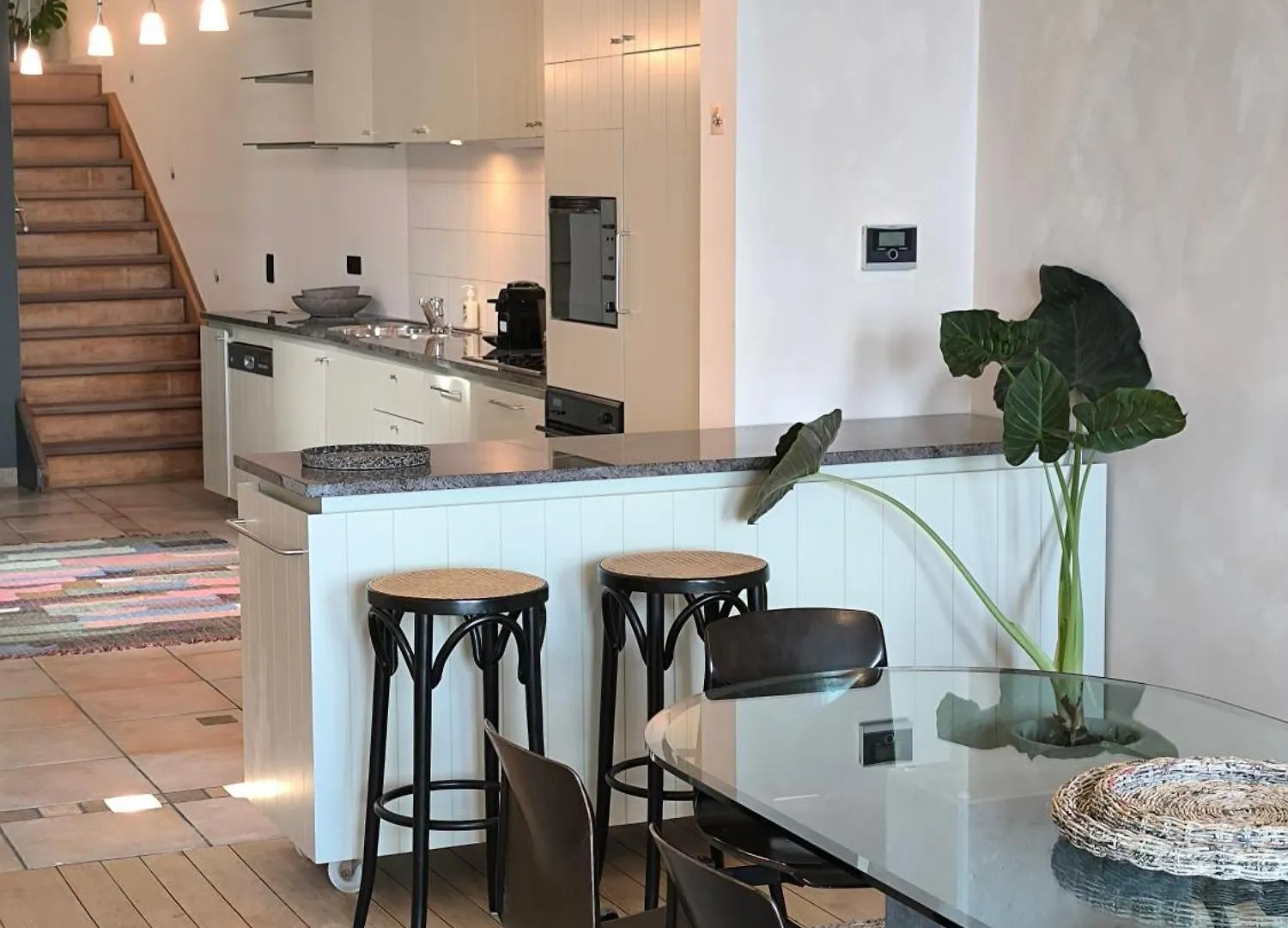 Stunning Riverview Apartment Αμβέρσα